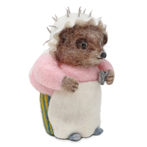 Beatrix Potter Mrs. Tiggy-Winkle Needle Felting - The Crafty Kit Company