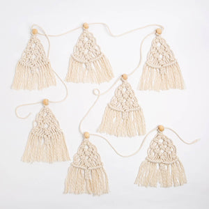 Wool Couture Company - Christmas Tree Garland Macrame Craft Kit