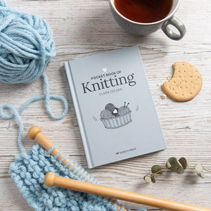 Pocket Book of Knitting By Claire Gelder